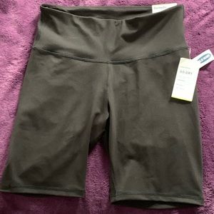 Old Navy Bermuda compression